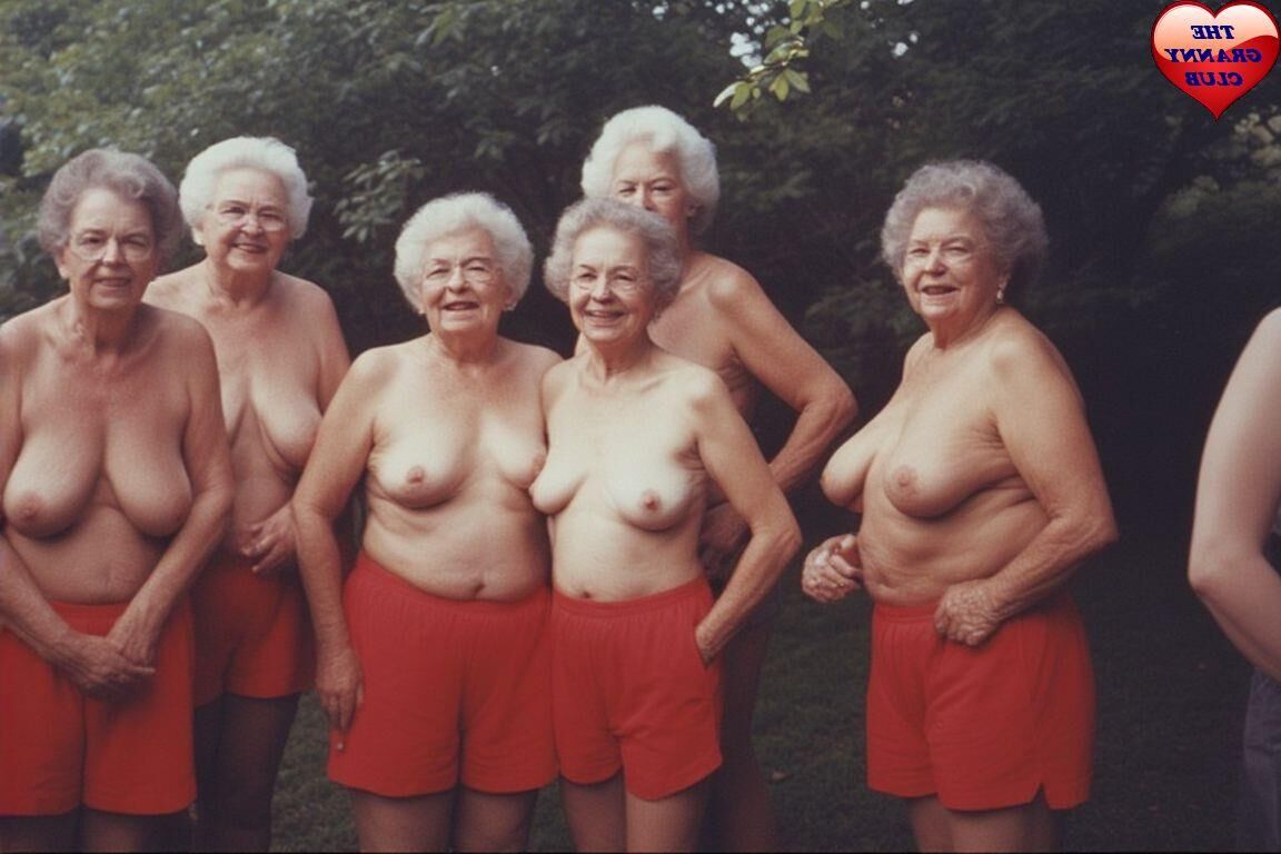 Grannies Day Out в красном