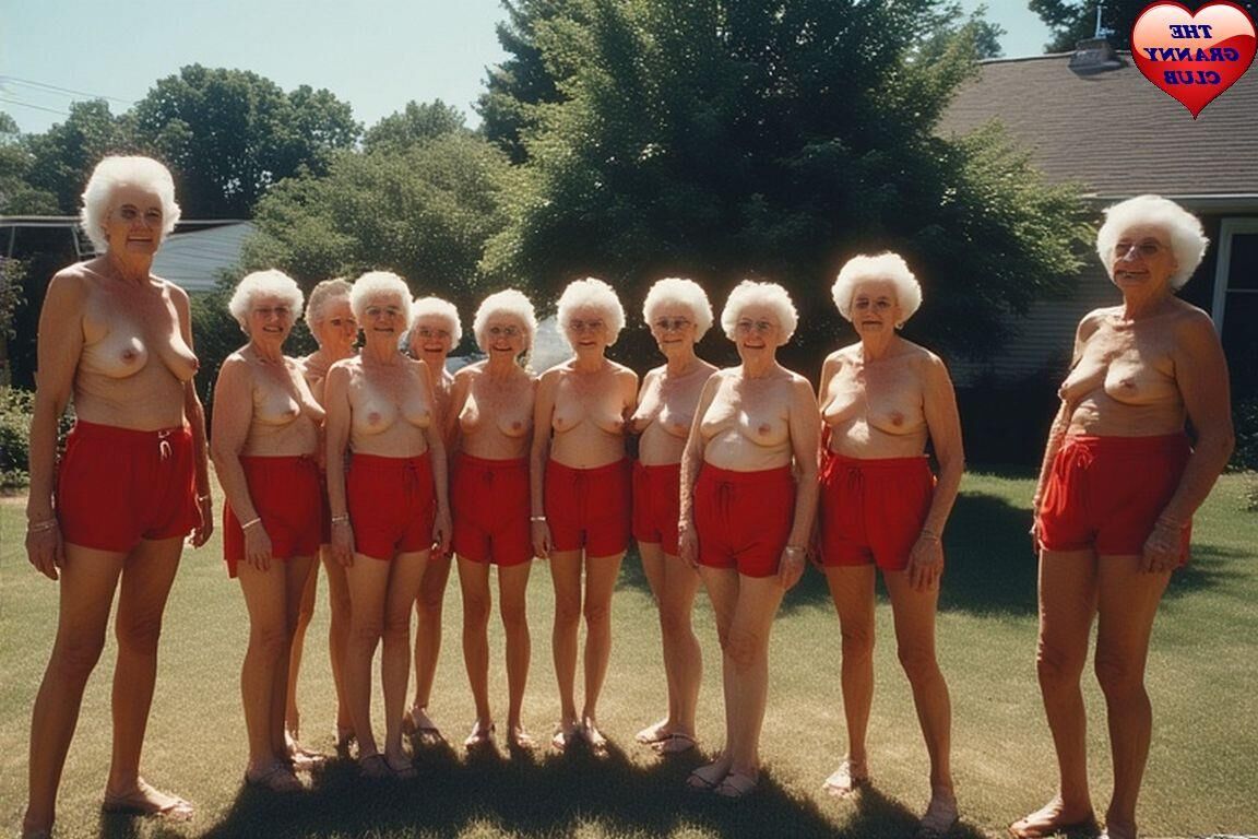 Grannies Day Out в красном
