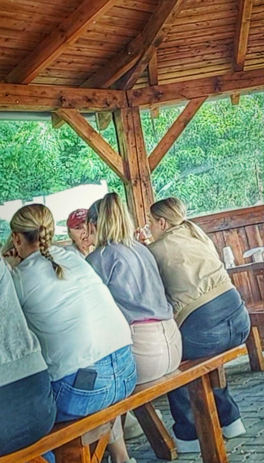 Partido Milf polonês incrível antes do conjunto de gangbang