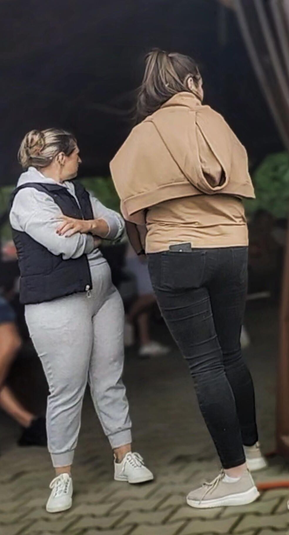 Partido Milf polonês incrível antes do conjunto de gangbang