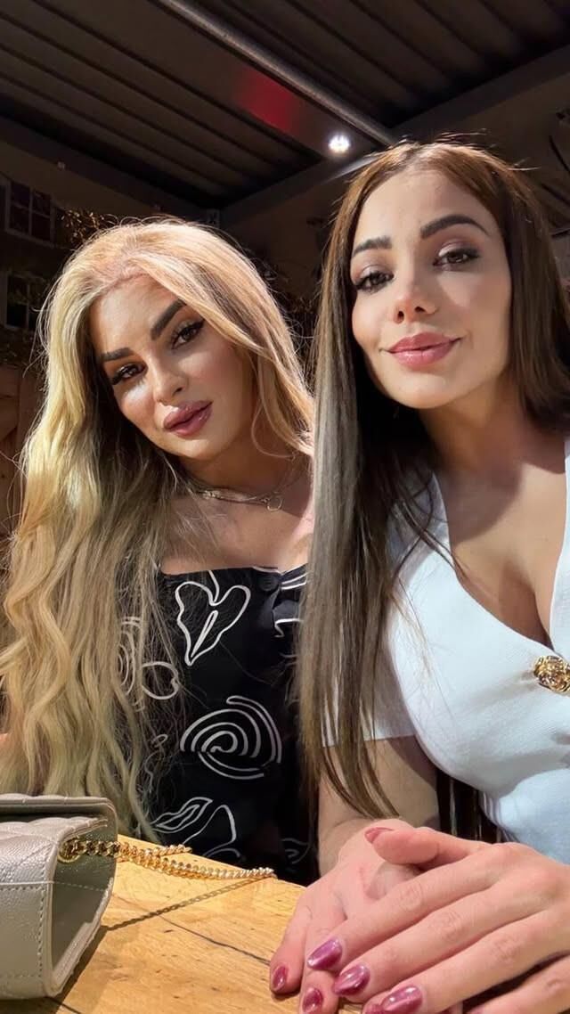 MILFs I wish lived next door 