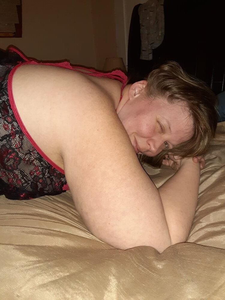 BBW Tanya Spread Pics For You To Use In Your Galleries