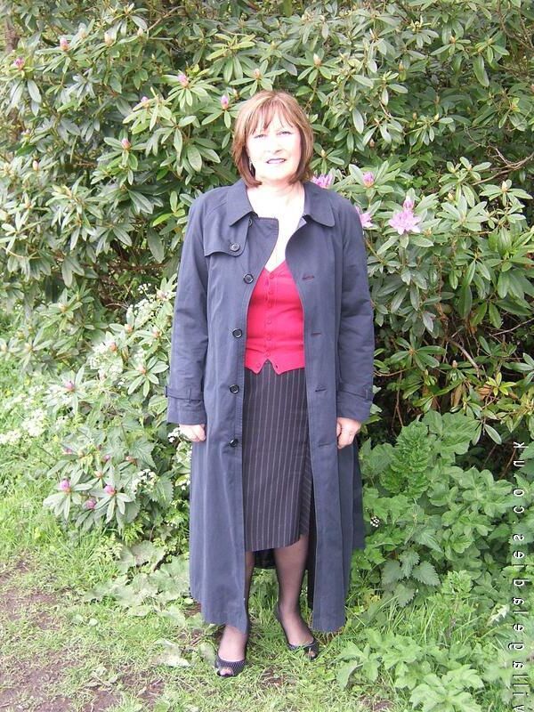 . Kelly. st up today this rather wonderful older woman