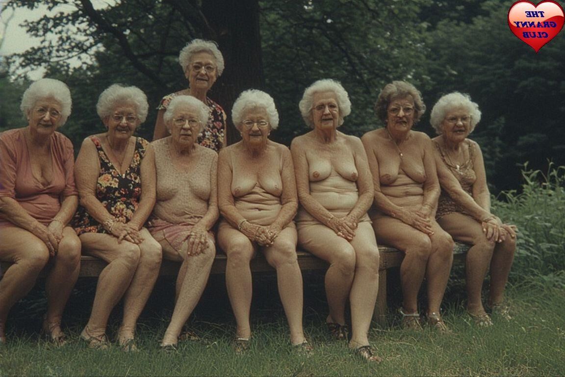 Grannies Fun Gay Out