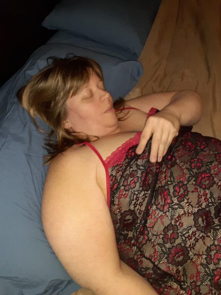 BBW Tanya Spread Pics For You To Use In Your Galleries
