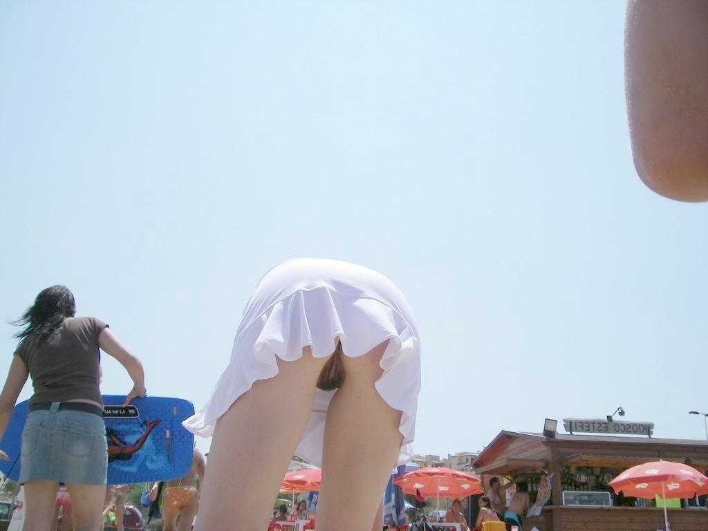 VOYEUR