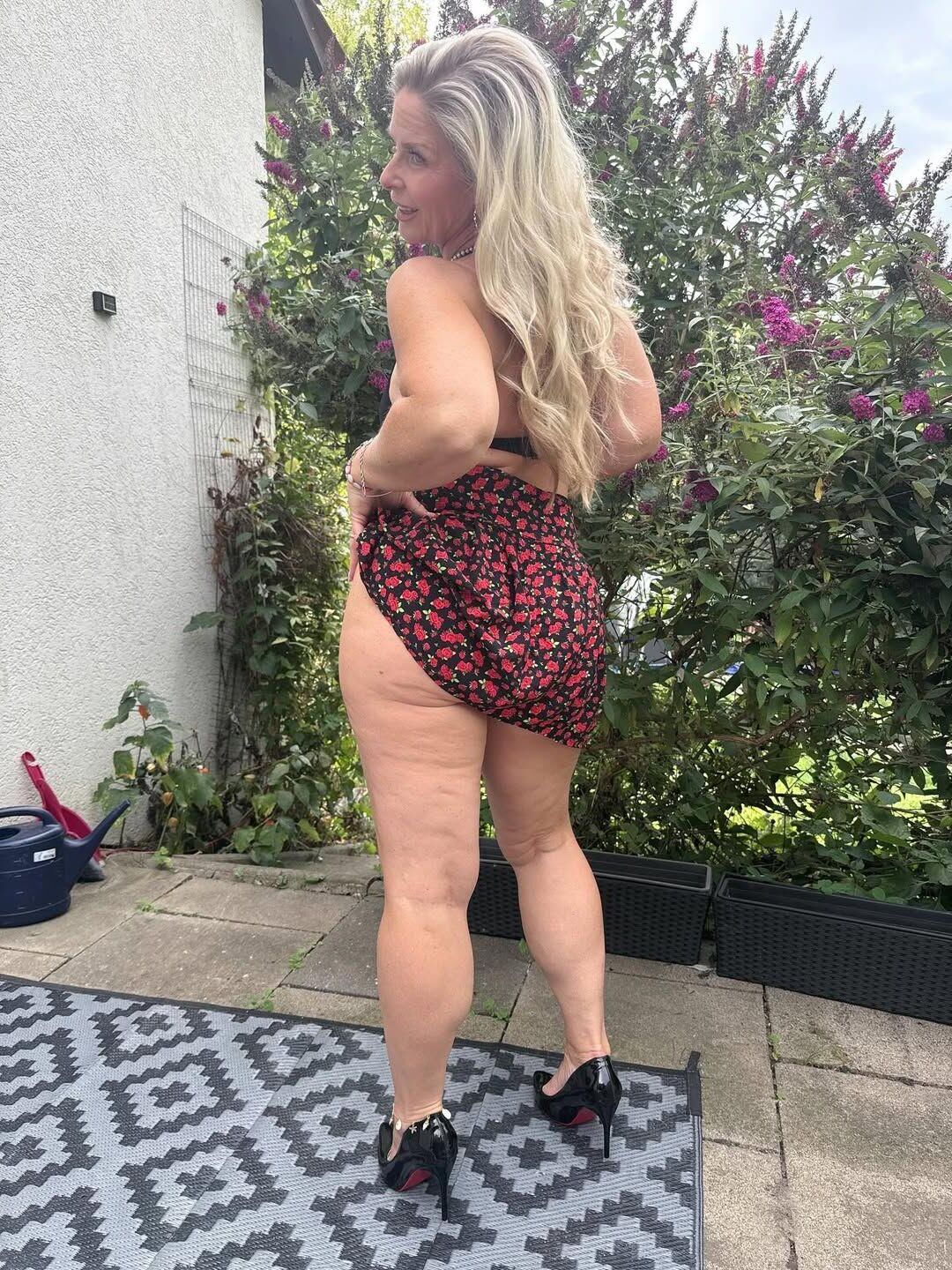 Deliciosa milf sexy