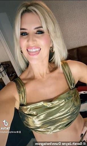 Sarah Jayne Dunn, una mujer impresionante
