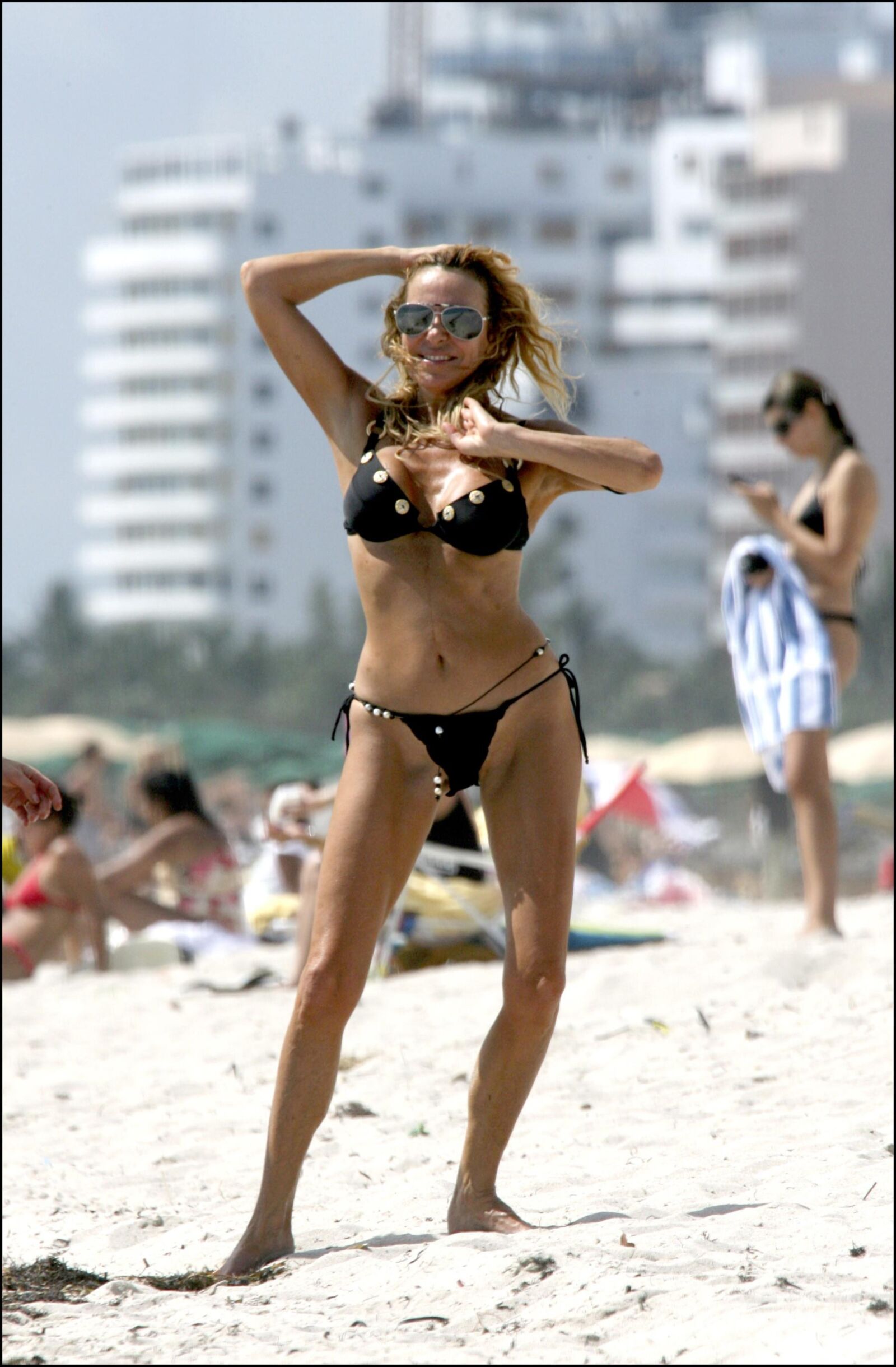 Ana Obregon