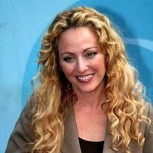 Virginia Madsen_Hot Promis