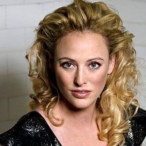 Virginia Madsen_Hot Promis