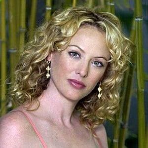 Virginia Madsen_Hot Promis