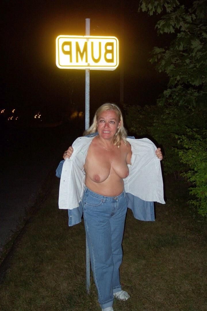 Kathy (sexxxykathy)