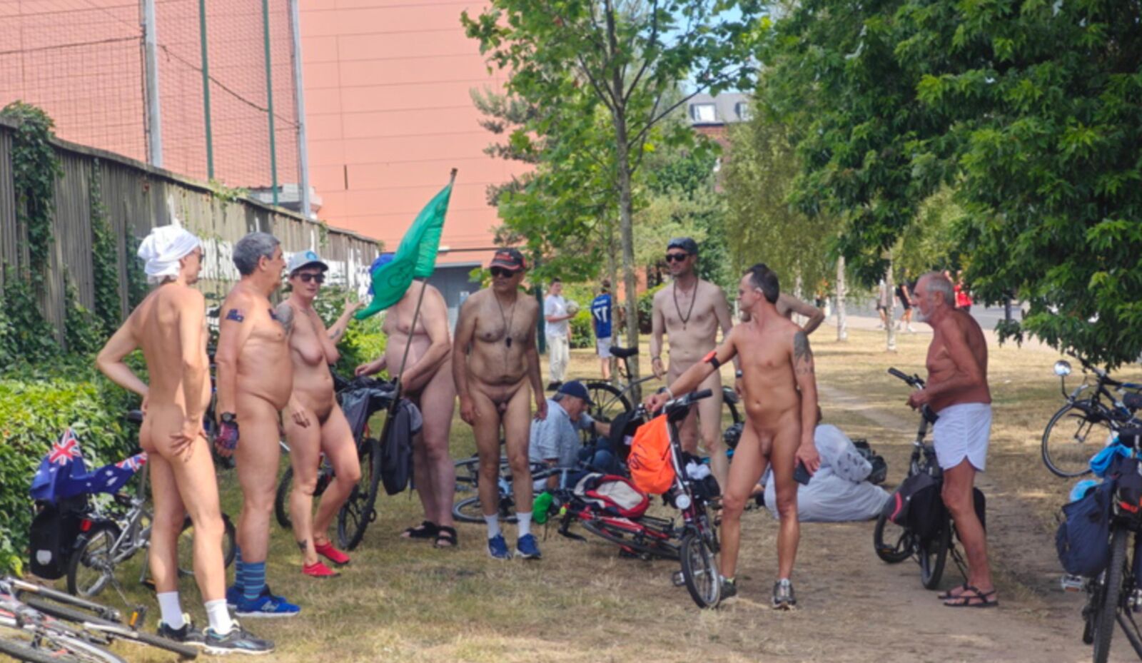 Ipswich nackte Radtour