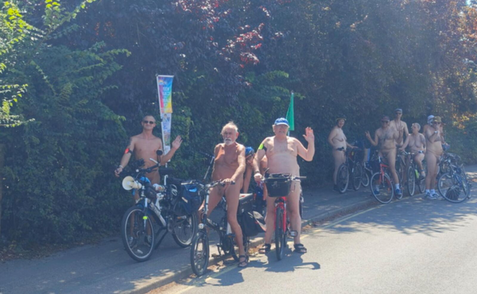Ipswich nackte Radtour