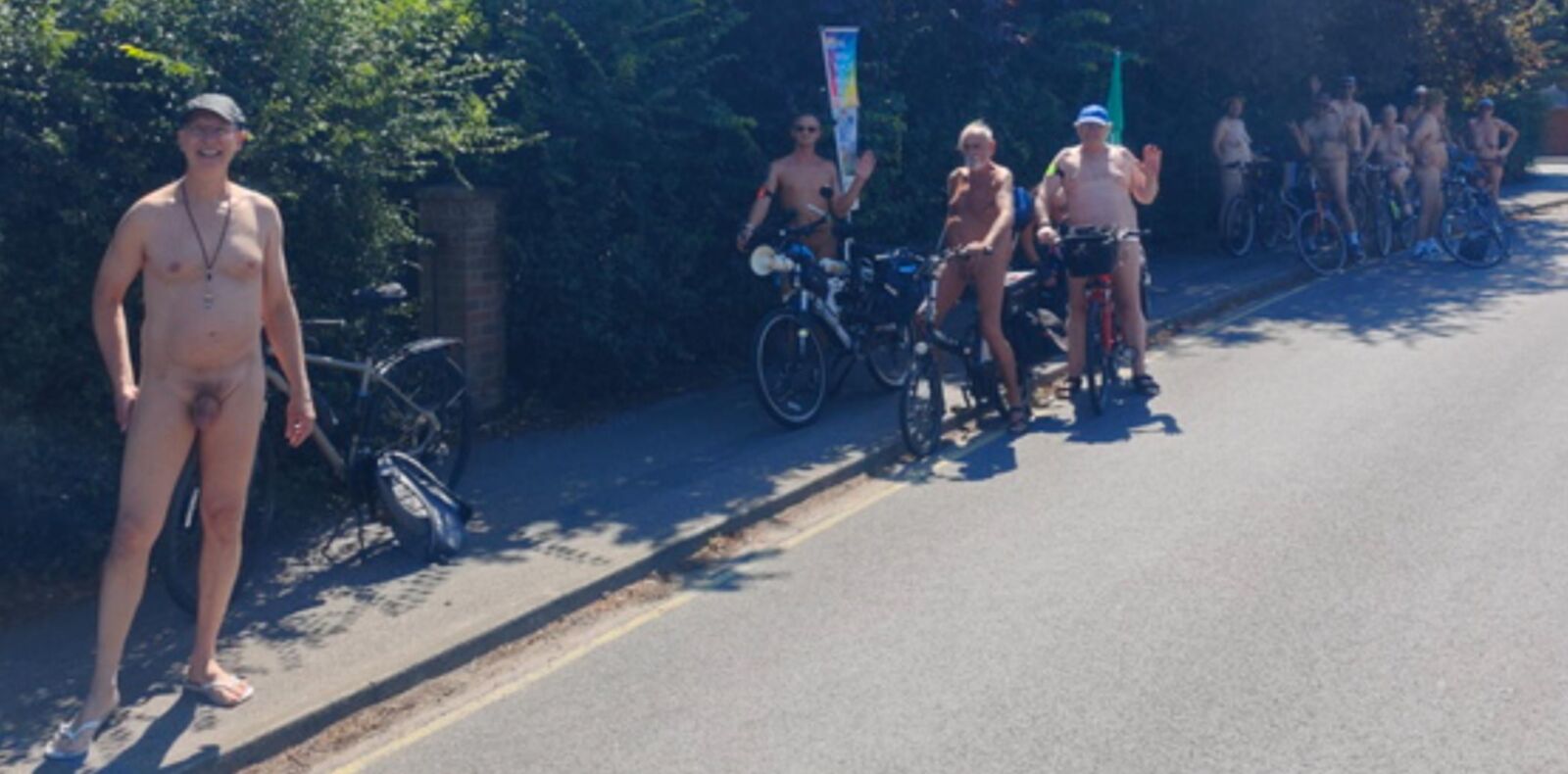 Ipswich nackte Radtour