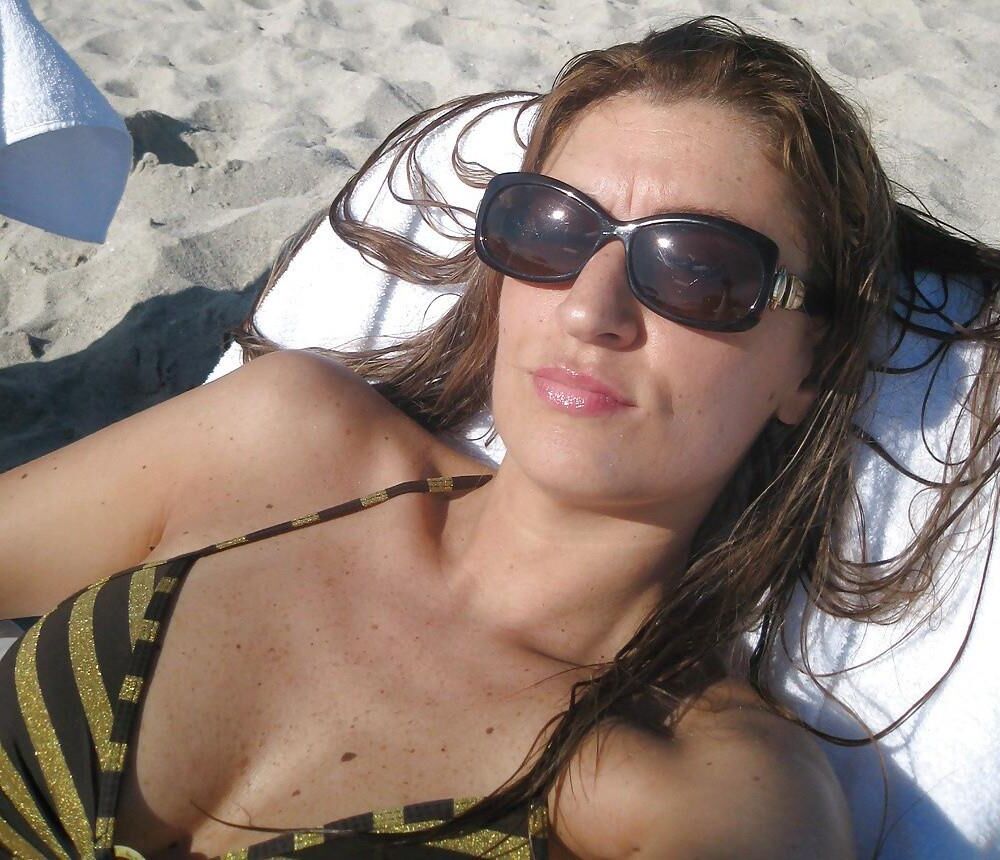 Caroline geile französische Milf Schlampe große Titten