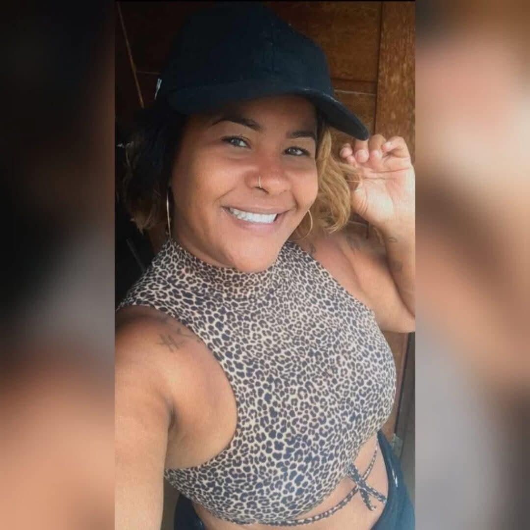 Ele Mostrou als Fotos da Mãe, Comentem.