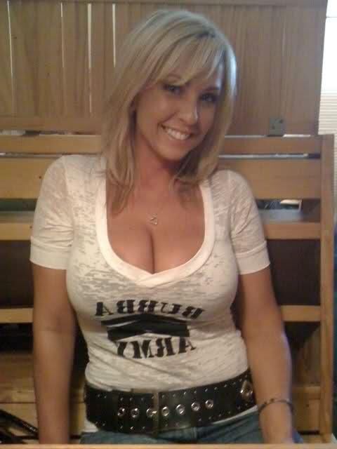 Bitte binden Sie mich an ihre MILF -Ausgabe xi