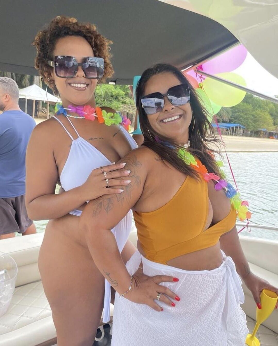 Ele Mostrou als Fotos da Mãe, Comentem.