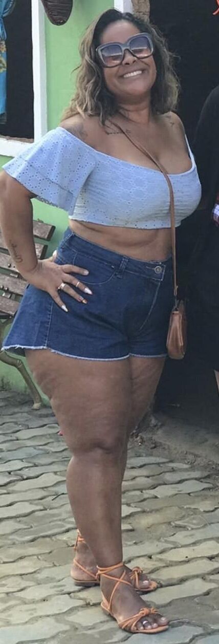 Ele Mostrou als Fotos da Mãe, Comentem.