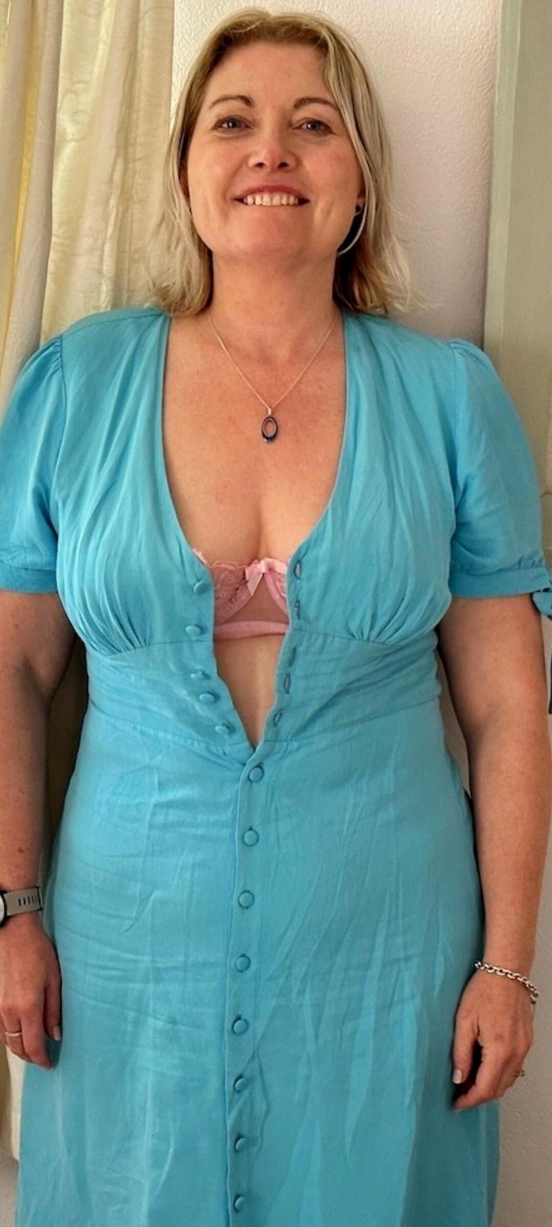 Esposa madura submissa (Emily)