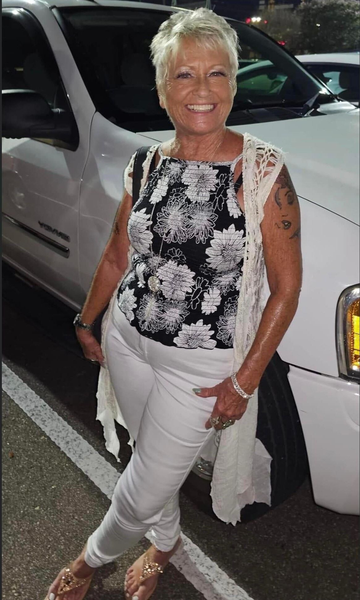 OLDER LADIES I WOULD LIKE IN MY BED N°