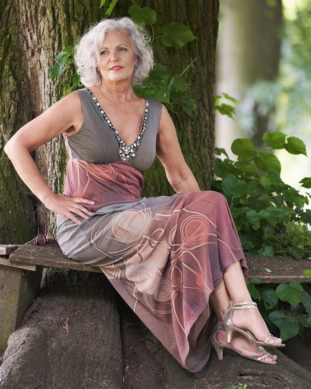 Kann nicht genug von Milfs und Gilfs bekommen