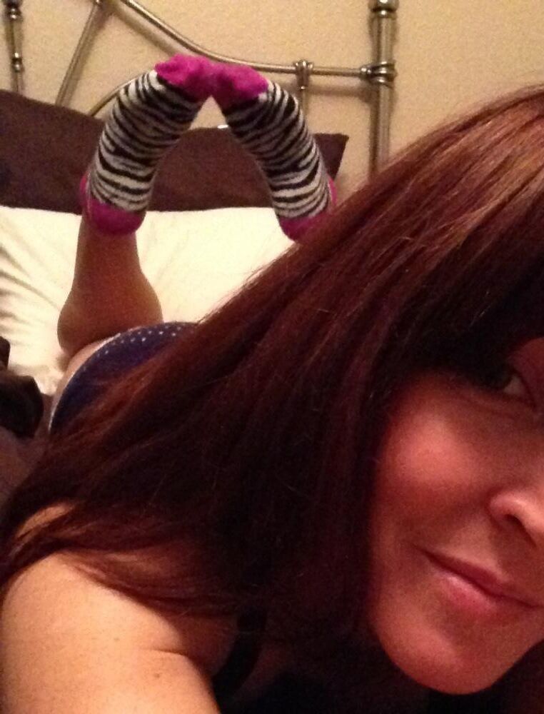 Ashley_love [Modelo Reddit Milf Foot]