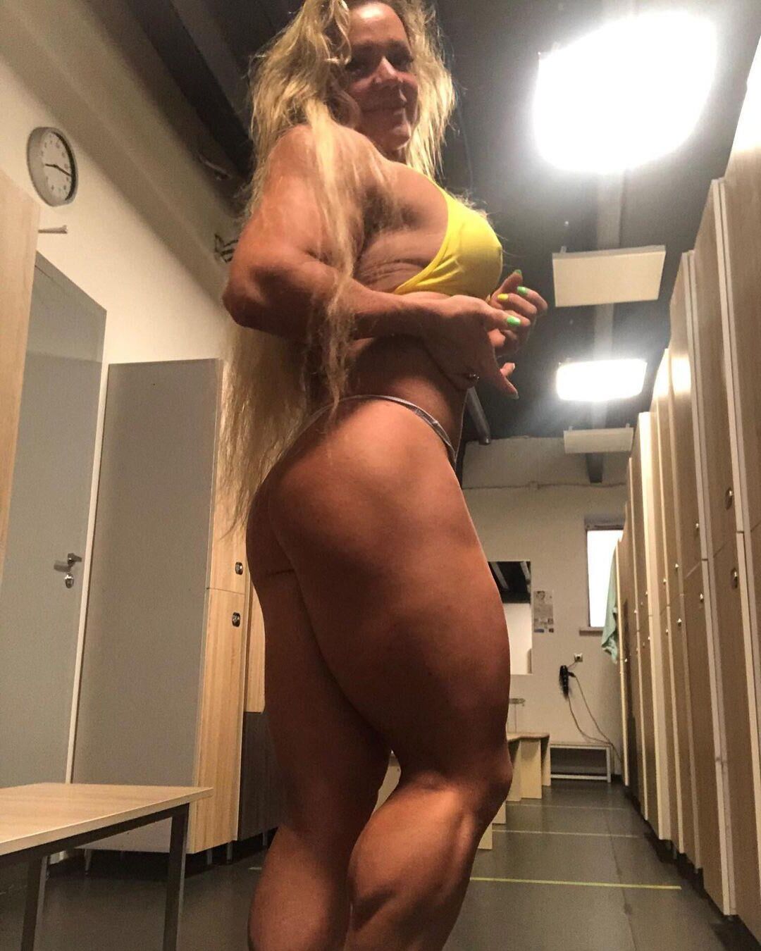 Zlata t